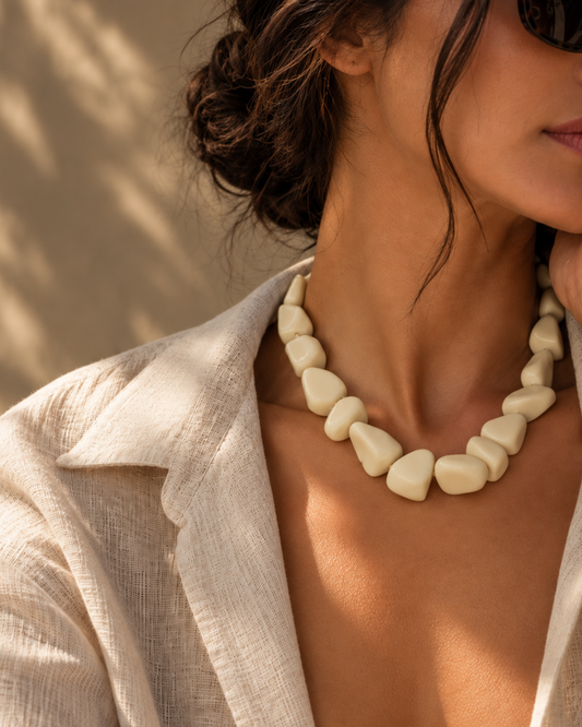 Pebble Necklace Ivory